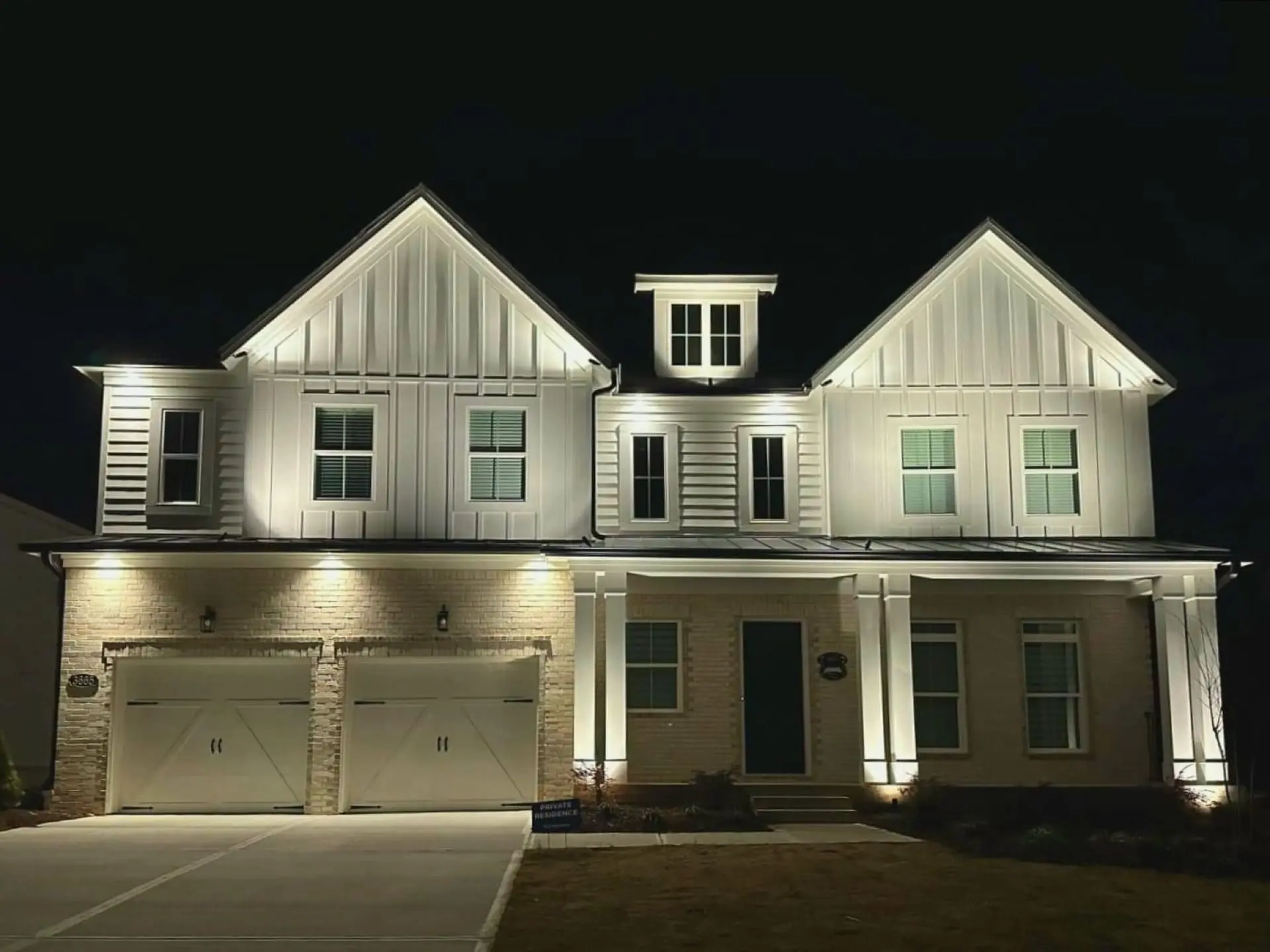 Houston landscape lighting for Cypress homes